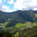 Schi- Und Wanderhotel Berghof 4* Bad Kleinkirchheim