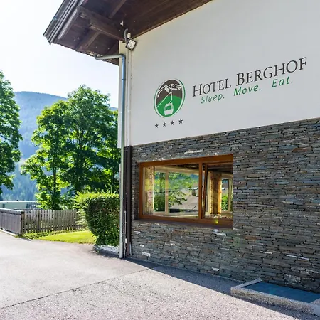 Otel Schi- Und Wanderhotel Berghof 4*