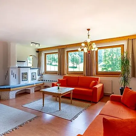 Schi- Und Wanderhotel Berghof