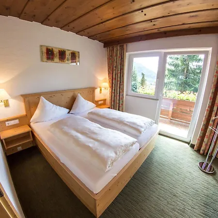 Otel Schi- Und Wanderhotel Berghof