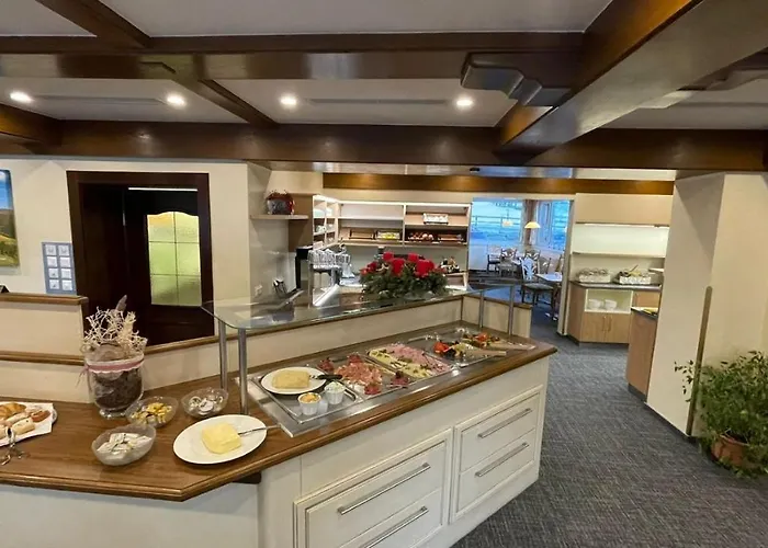 Schi- Und Wanderhotel Berghof