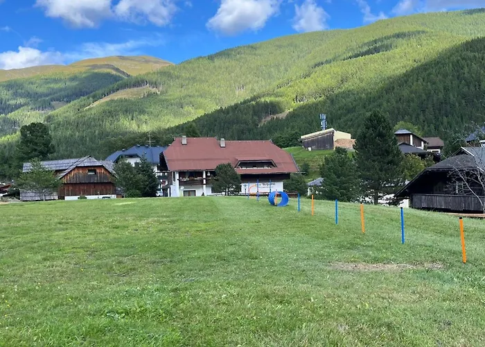 Schi- Und Wanderhotel Berghof 4*