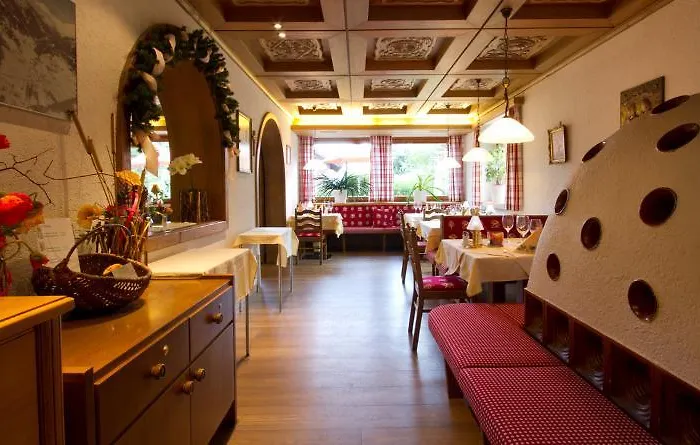 Schi- Und Wanderhotel Berghof