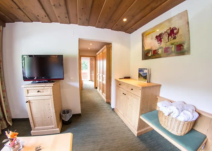 Schi- Und Wanderhotel Berghof Hotel 4*